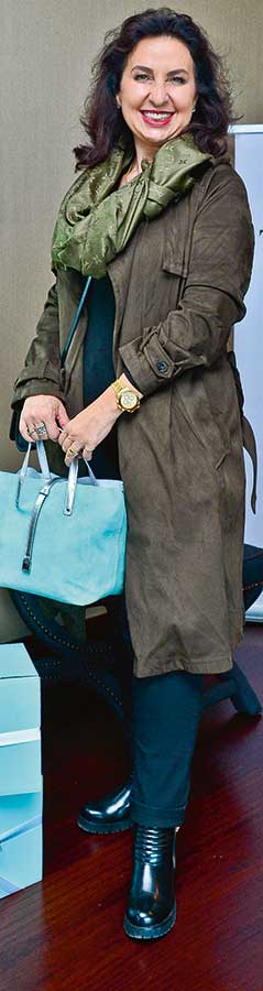 Mücevher defilesi için buluştular 