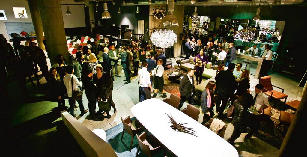 Alman devine Türk tasarımı mobilya 