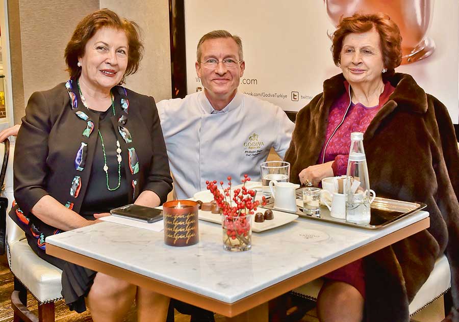 Ünlü şeften özel tanıtım