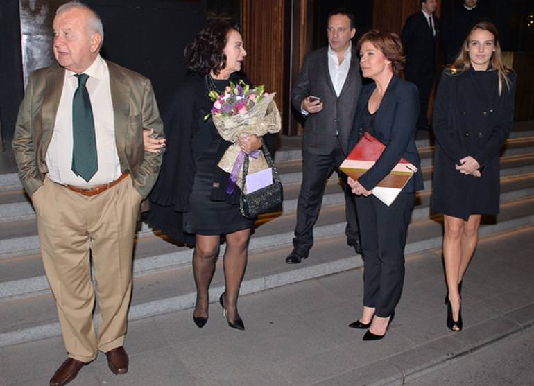 Hülya Koçyiğit 68. yaşını kutladı