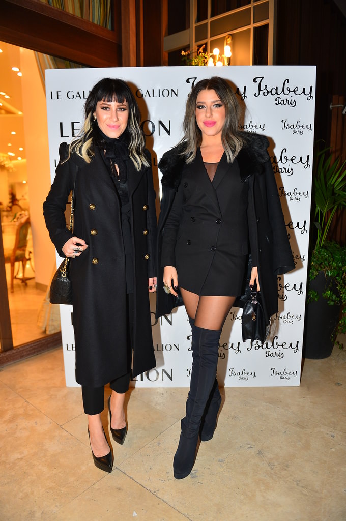 Ünlüler iki yeni parfümle tanıştı