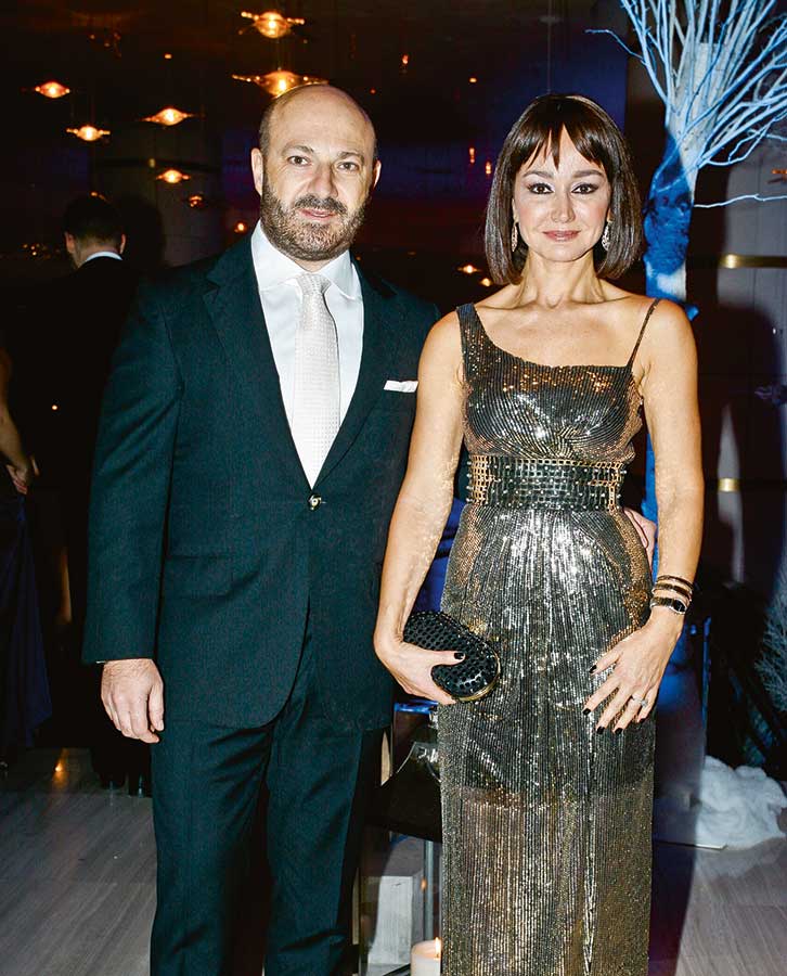 Masal gibi düğüne 500 davetli katıldı