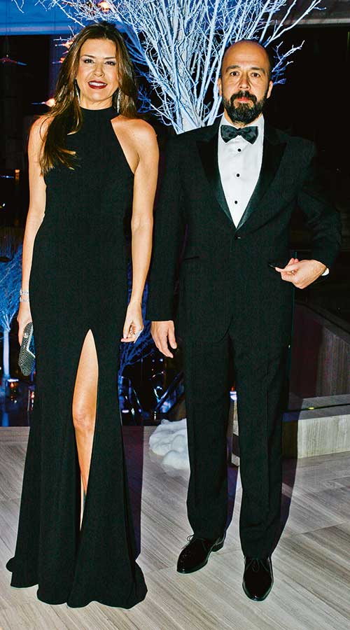 Masal gibi düğüne 500 davetli katıldı