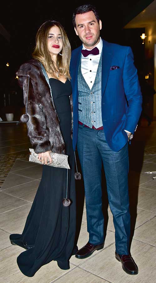 Büyük Kulüp'te görkemli düğün