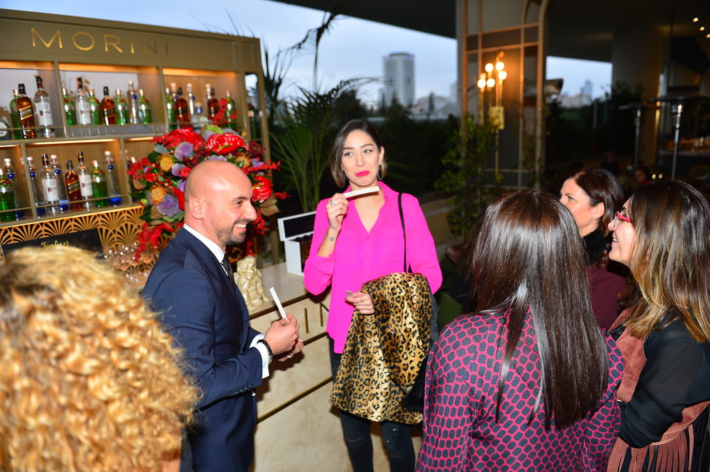 Ünlüler iki yeni parfümle tanıştı