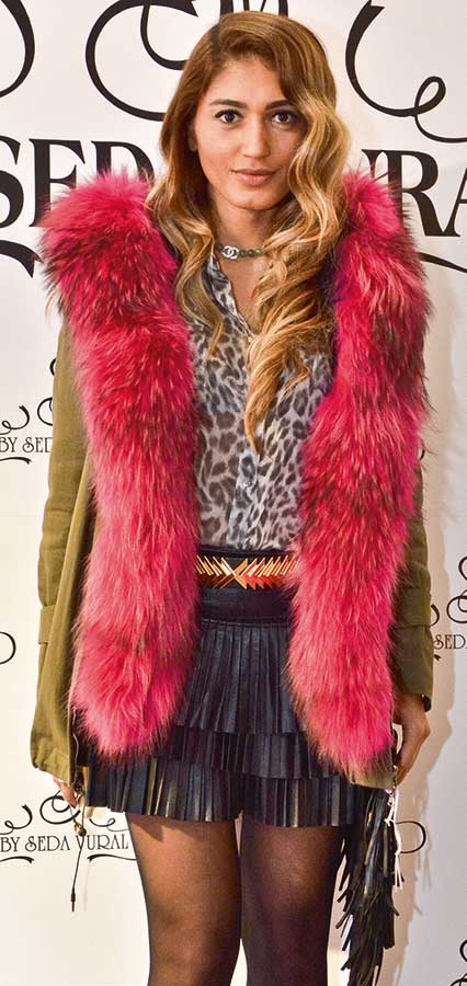 Yeni koleksiyona eğlenceli tanıtım