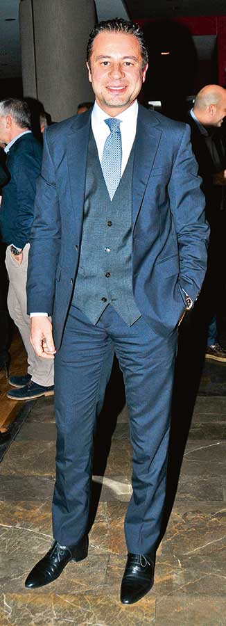 Topaz'dan degüstasyon mönüsü için özel davet 