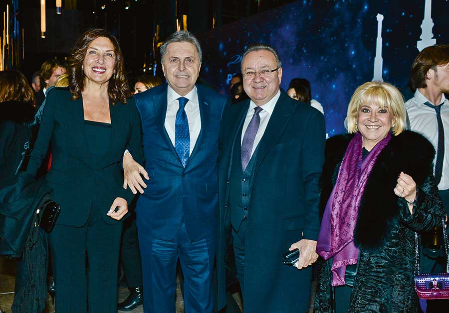 20. yılını muhteşem bir konserle kutladı 