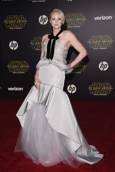 “Star Wars” galası kırmızı halı 