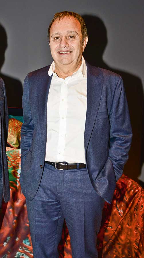 Derin Tutku koleksiyonu için görkemli tanıtım