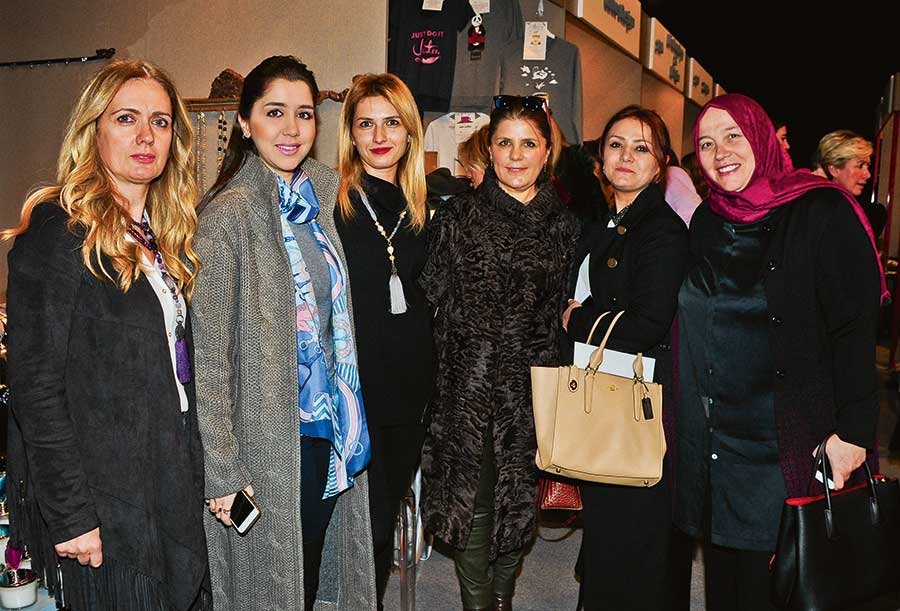 En renkli alışveriş etkinliği
