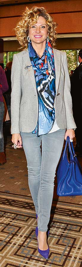 Çocuklar yararına yılbaşı kermesi 