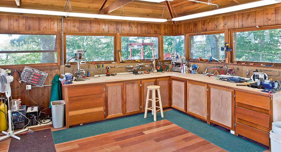 Brad Pitt ve Angelina Jolie'nin aşk adası 