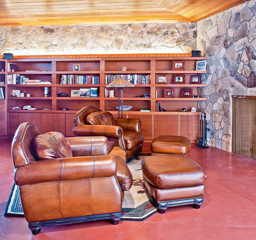 Brad Pitt ve Angelina Jolie'nin aşk adası 