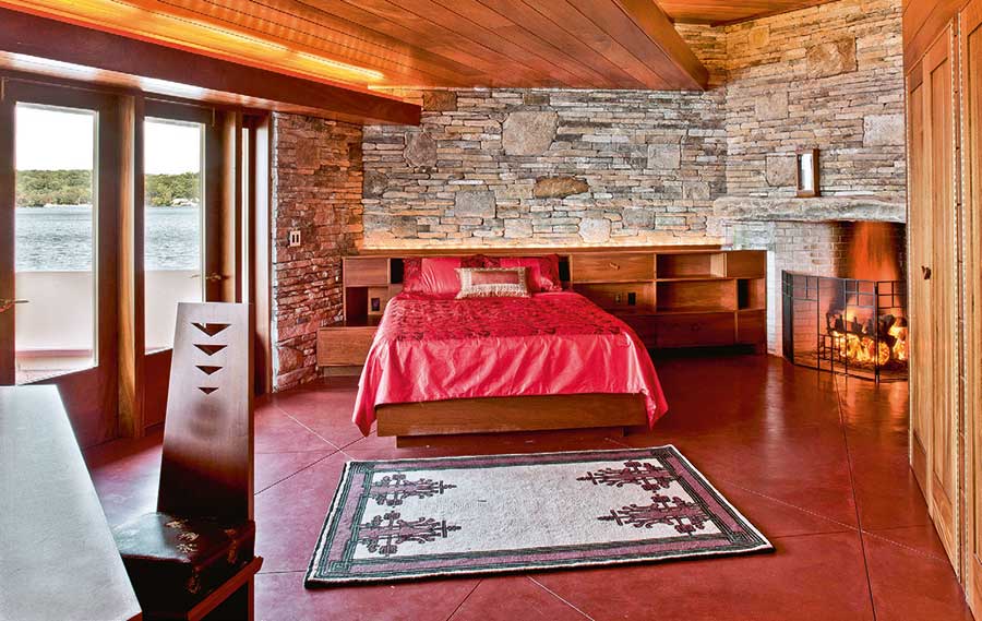 Brad Pitt ve Angelina Jolie'nin aşk adası 