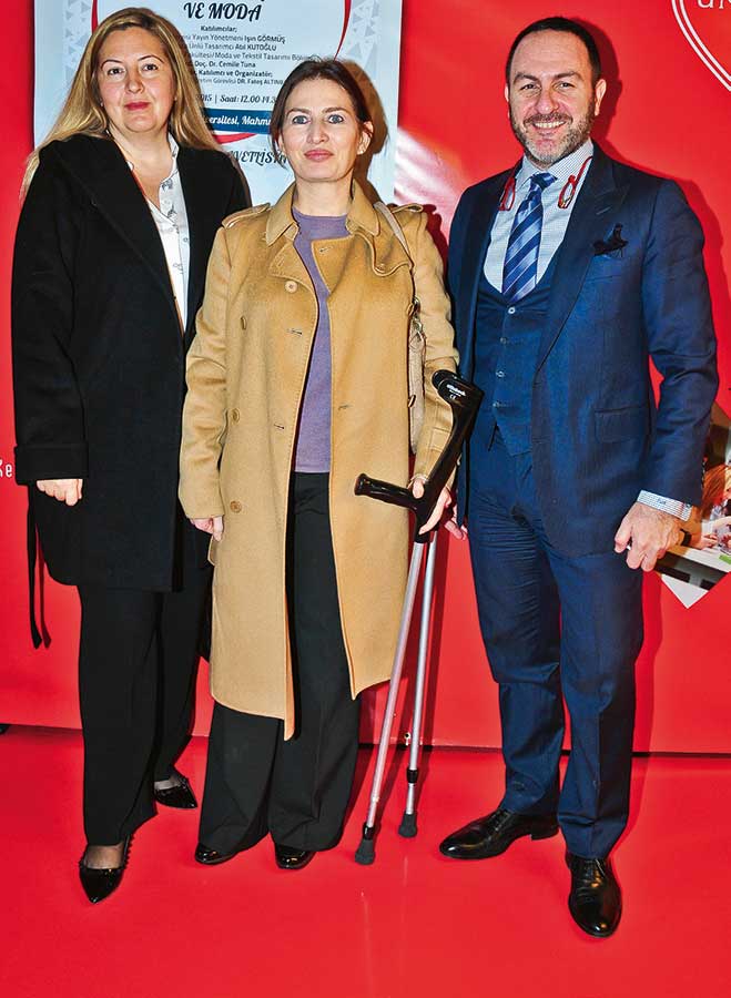 Üniversitede popüler kültürü konuştular