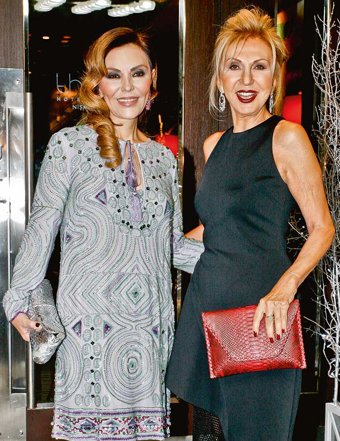 Doğum günlerini birlikte kutladılar