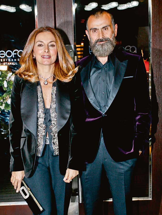 Doğum günlerini birlikte kutladılar