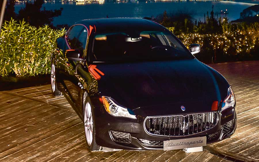 Lüks otomobil tutkunlarına yeni yıl daveti 