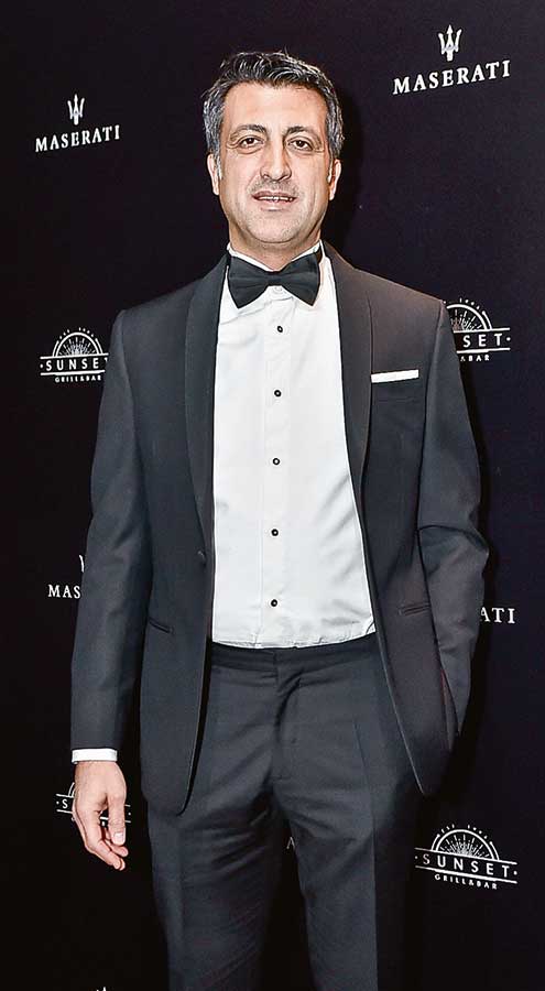 Lüks otomobil tutkunlarına yeni yıl daveti 