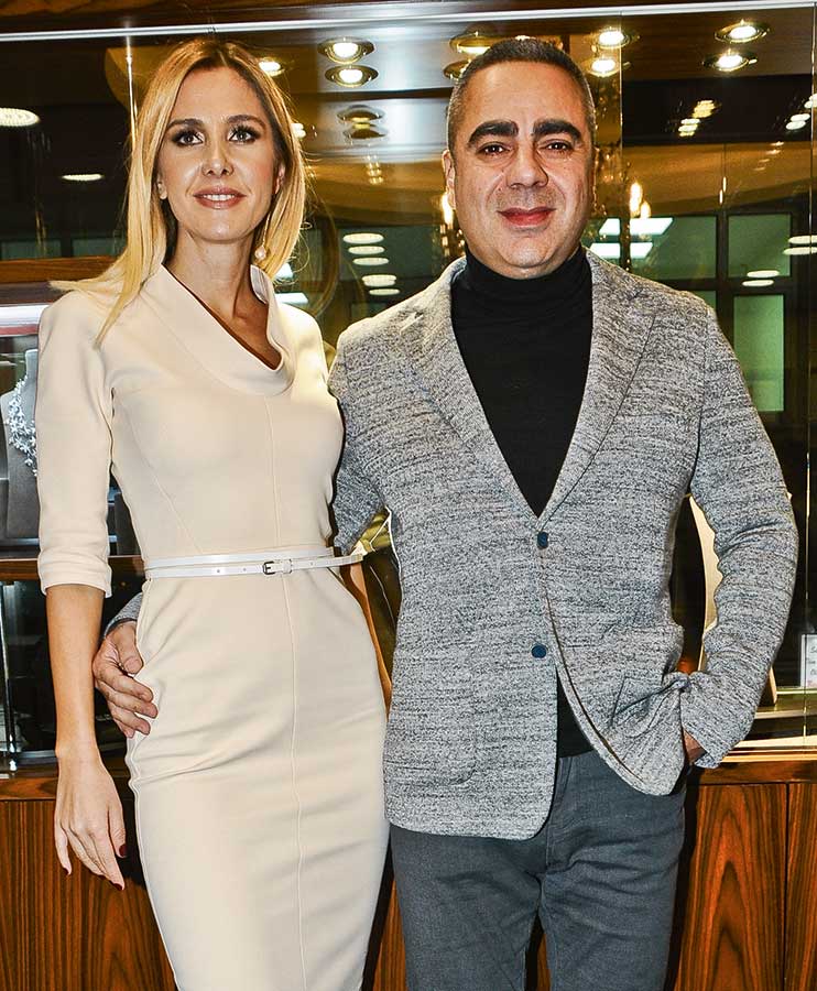 5. yıllarını özel davetle kutladılar