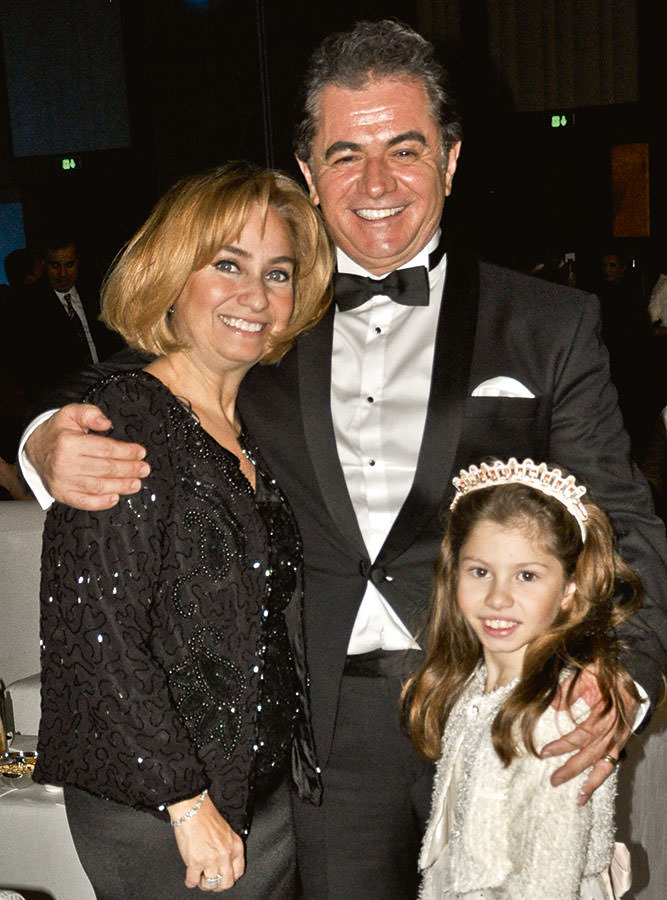 Megastar Tarkan Kıbrıs'ı coşturdu