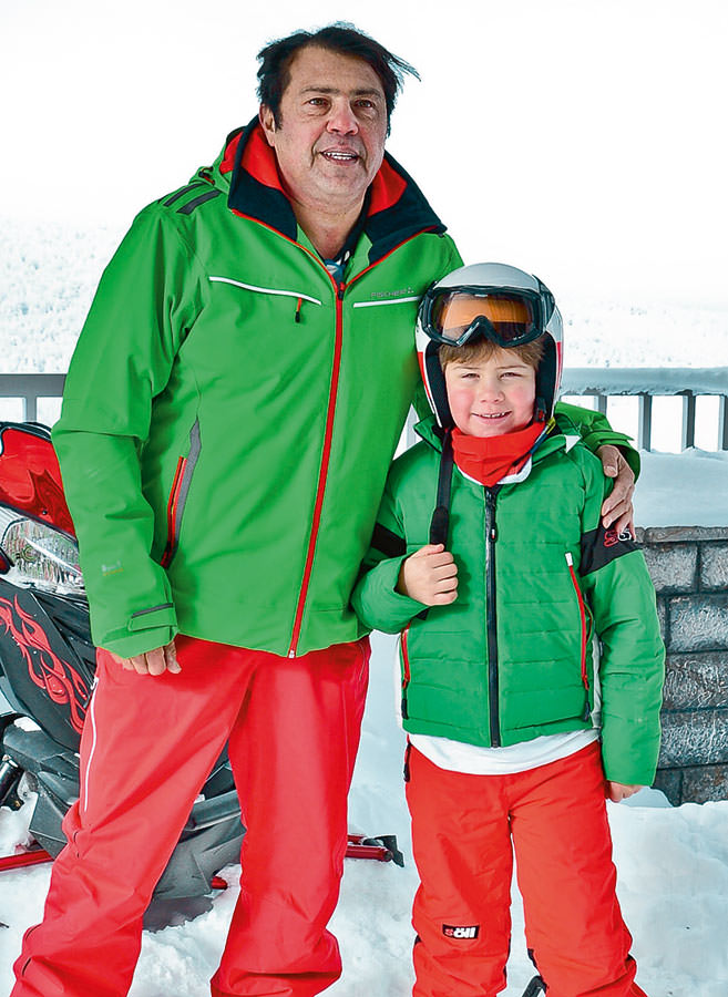 Sürpriz karla Uludağ'da kayak sezonu açıldı 