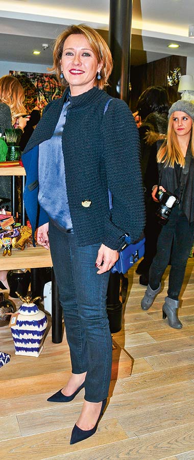 Mağazalarında parti verdiler