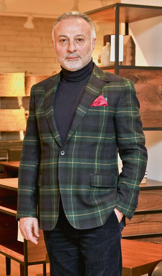 Ünlü mimarın seçtiği ürünler tanıtıldı 