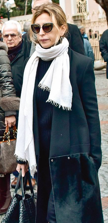 Halis Ağa gözyaşları içinde uğurlandı 