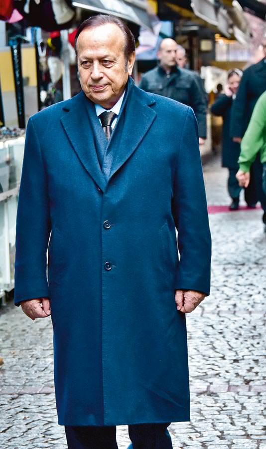 Halis Ağa gözyaşları içinde uğurlandı 