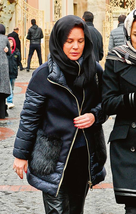 Halis Ağa gözyaşları içinde uğurlandı 