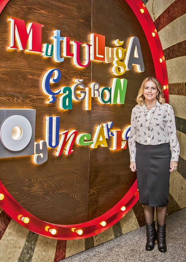 'Mutluluğa Çağıran Oyuncaklar' Capitol'de sergileniyor