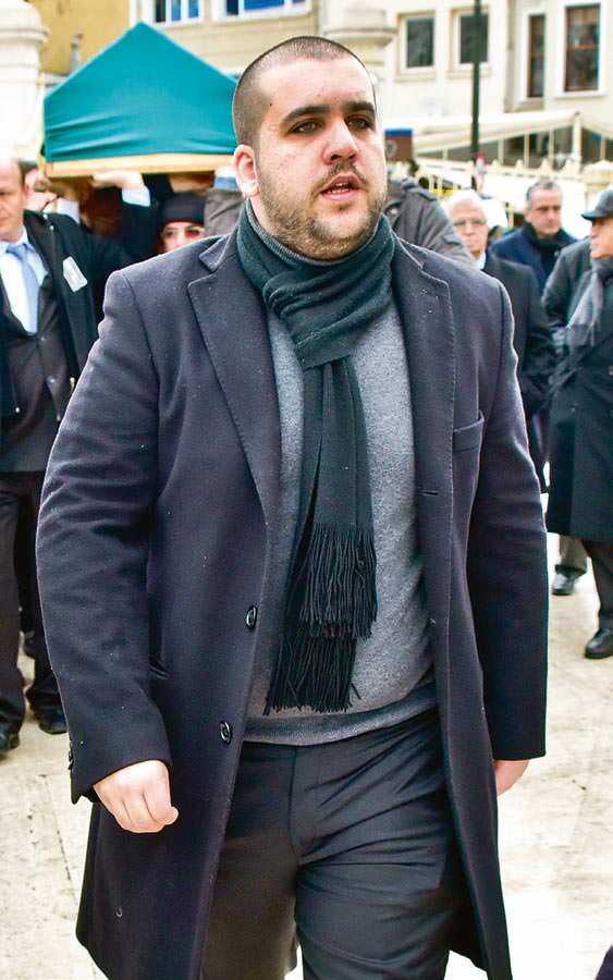 Halis Ağa gözyaşları içinde uğurlandı 