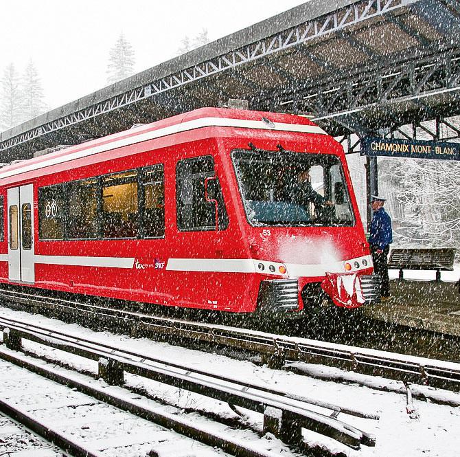 Mont-Blanc eteklerinde kayak cenneti 