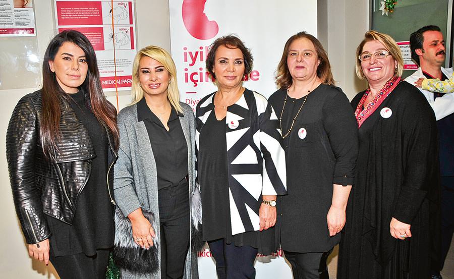 Hasta çocuklara moral ziyareti