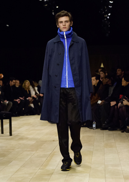 Burberry erkek giyim 2016 koleksiyonu