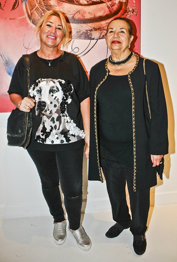 İlk sergi 'Aşk' temalı 