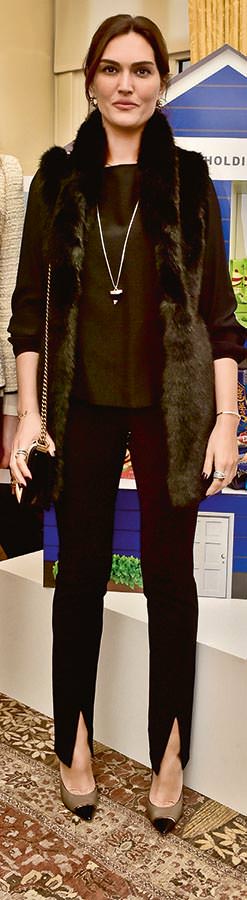 Birinci yıllarını çay saati ile kutladılar