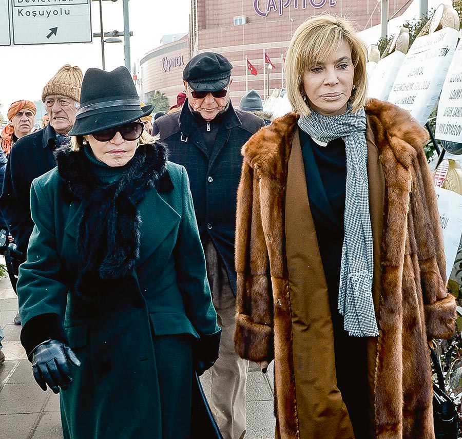 Türkiye 'Koç' gibi evladını uğurladı 