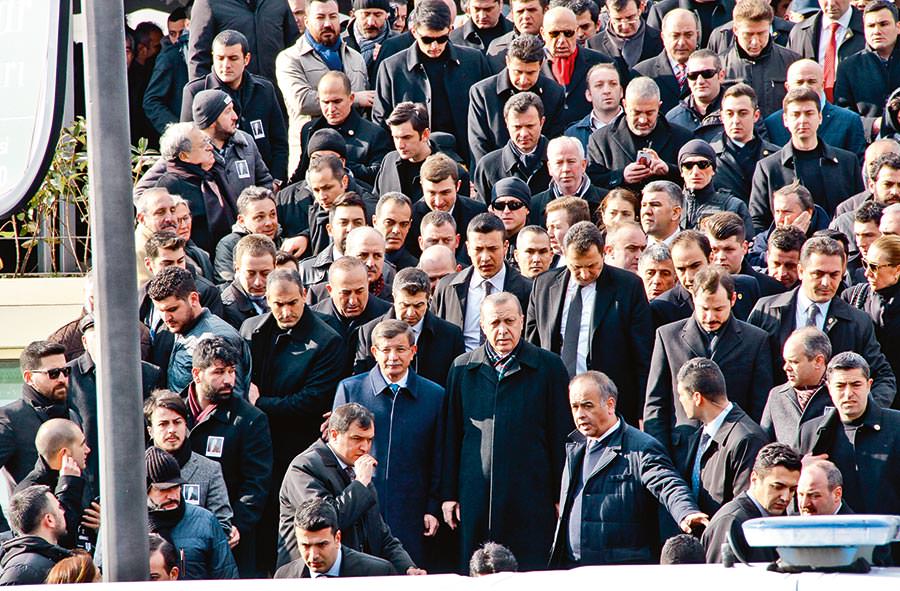 Türkiye 'Koç' gibi evladını uğurladı 