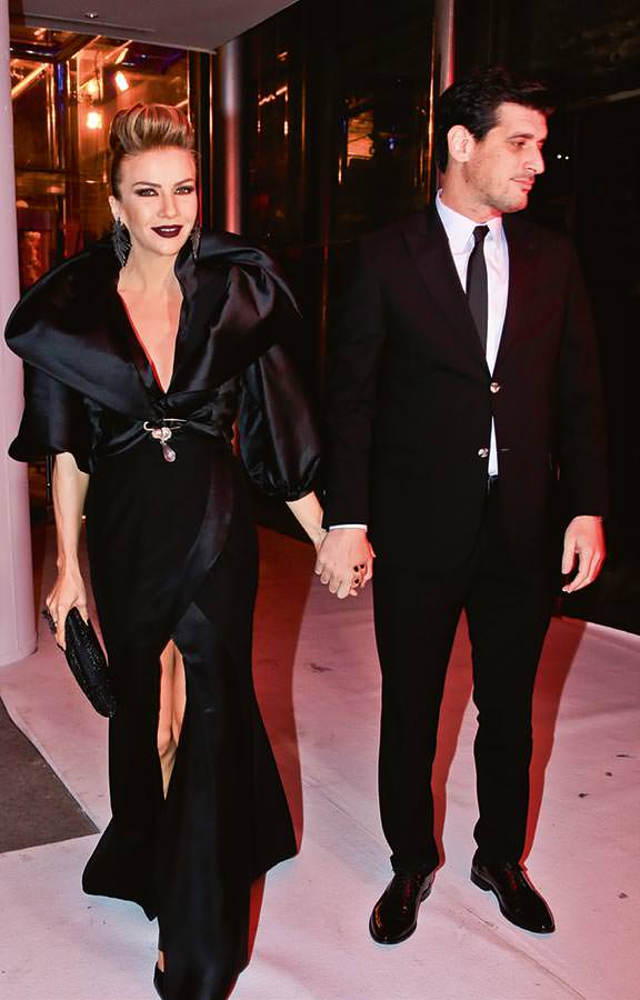 Esma Sultan'da görkemli düğün