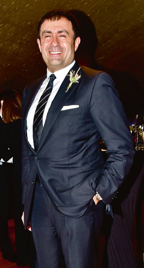 Kral dairesinde 'Evet' dediler