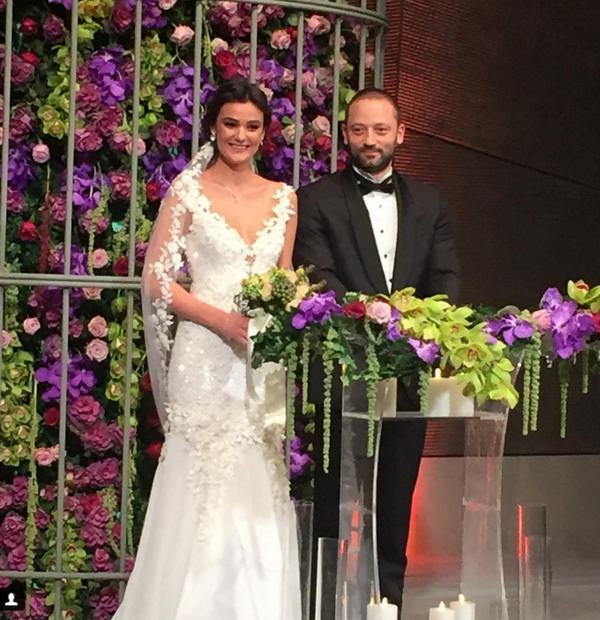 Merve Büyüksaraç evlendi!