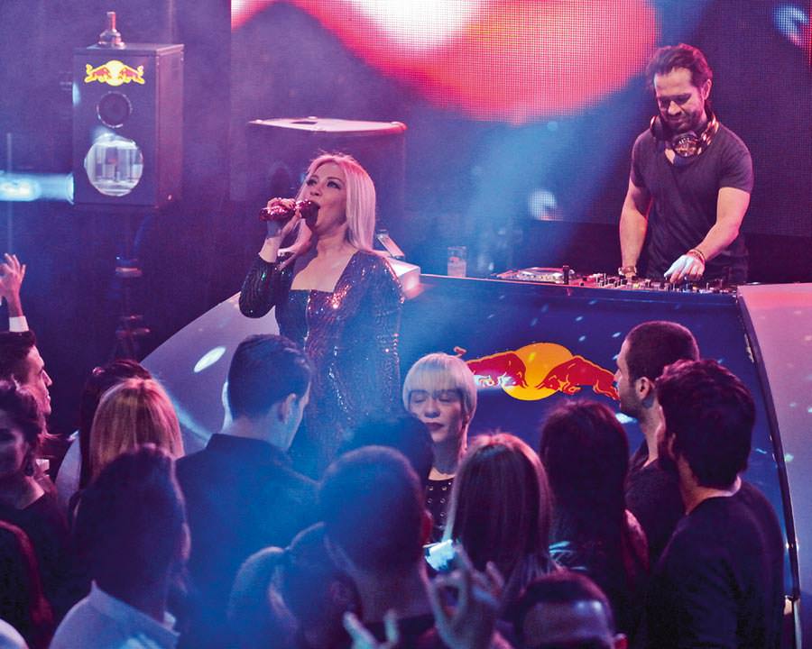 Ağaoğlu MyClub'dan yeni yılın ilk partisi