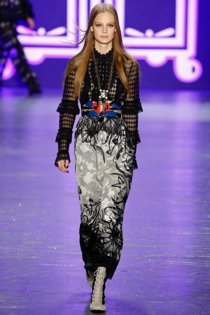 Anna Sui 2016-17 Sonbahar/Kış, NY