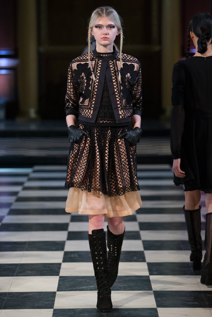 Bora Aksu 2016-17 Sonbahar/Kış, Londra