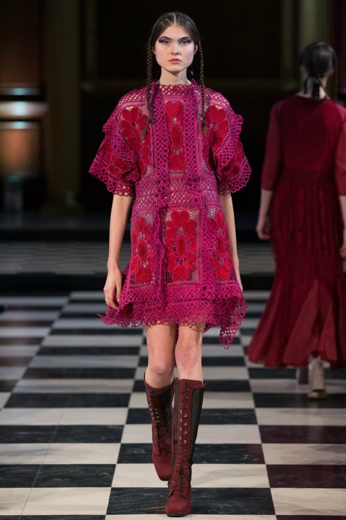 Bora Aksu 2016-17 Sonbahar/Kış, Londra