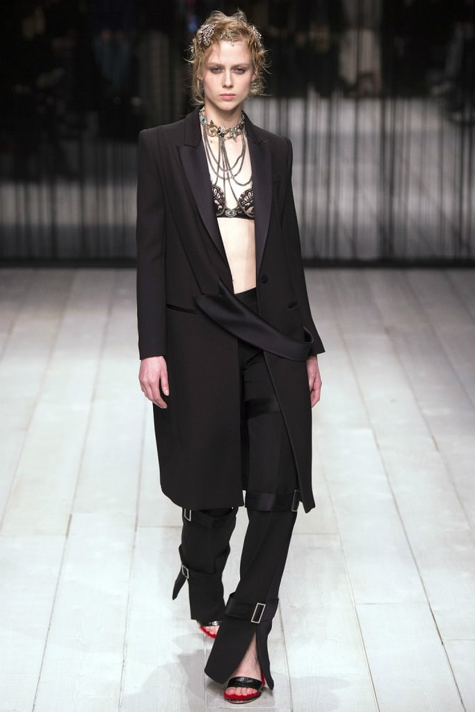 Alexander McQueen 2016-17 S/K, Londra