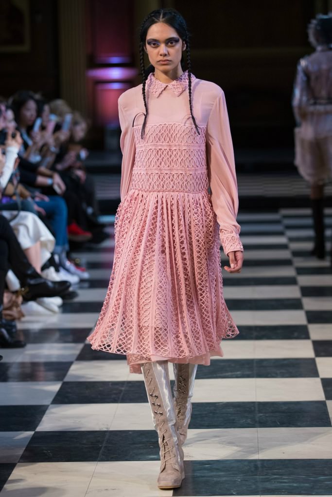 Bora Aksu 2016-17 Sonbahar/Kış, Londra